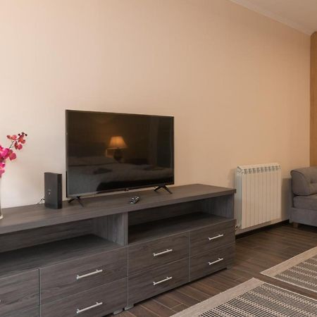 Apartment Lili バイナ・バシュタ エクステリア 写真