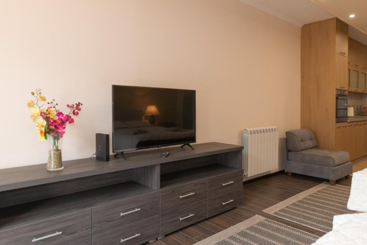 Apartment Lili バイナ・バシュタ エクステリア 写真