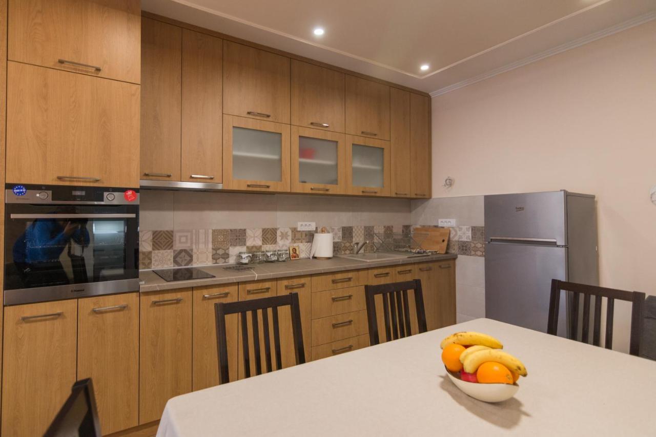 Apartment Lili バイナ・バシュタ エクステリア 写真