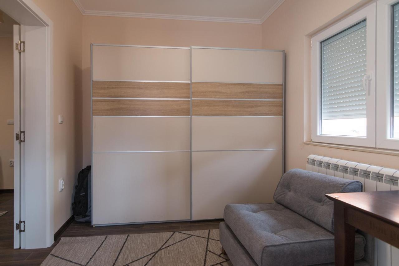 Apartment Lili バイナ・バシュタ エクステリア 写真
