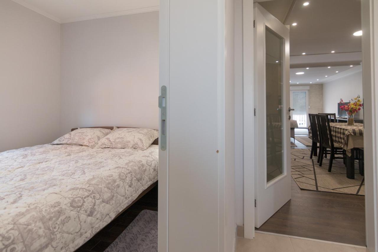 Apartment Lili バイナ・バシュタ エクステリア 写真